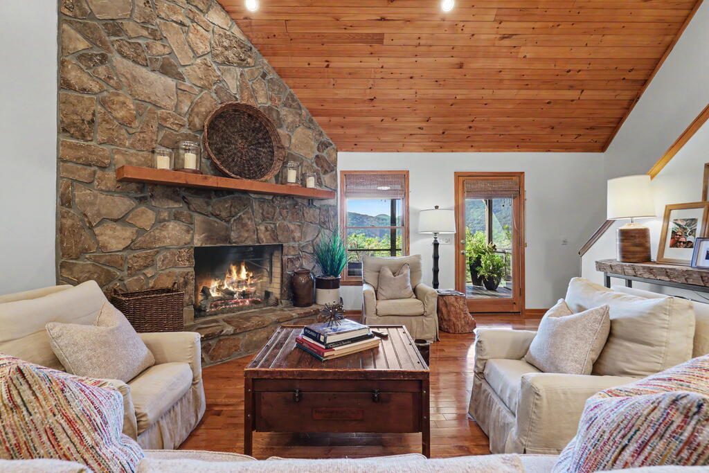 237 Flat Rock Ridge Road Blairsville, GA 30512 - Photo 18 of 87 Gallery Image 18