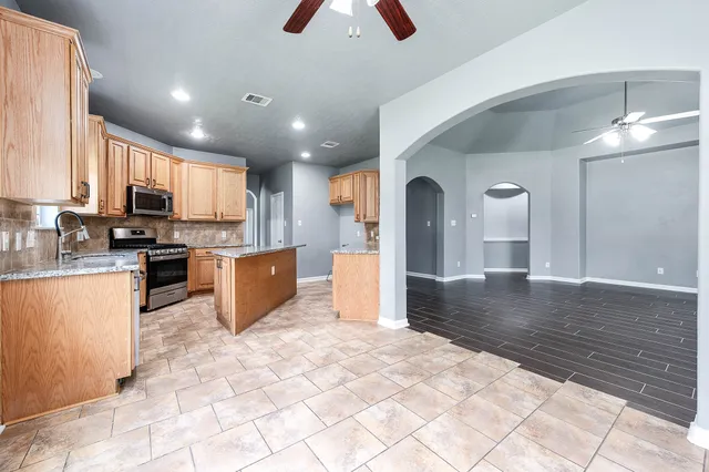 $395,000 | 3720 Armand Drive, Dickinson, TX 77539