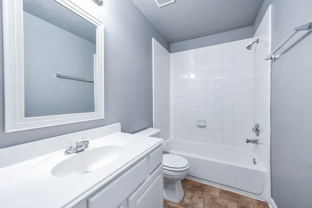 $395,000 | 3720 Armand Drive, Dickinson, TX 77539