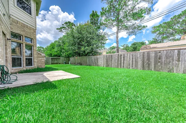 $395,000 | 3720 Armand Drive, Dickinson, TX 77539