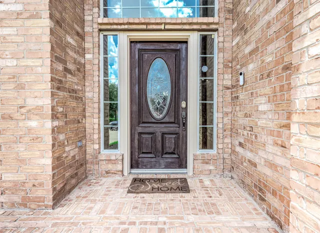 $395,000 | 3720 Armand Drive, Dickinson, TX 77539