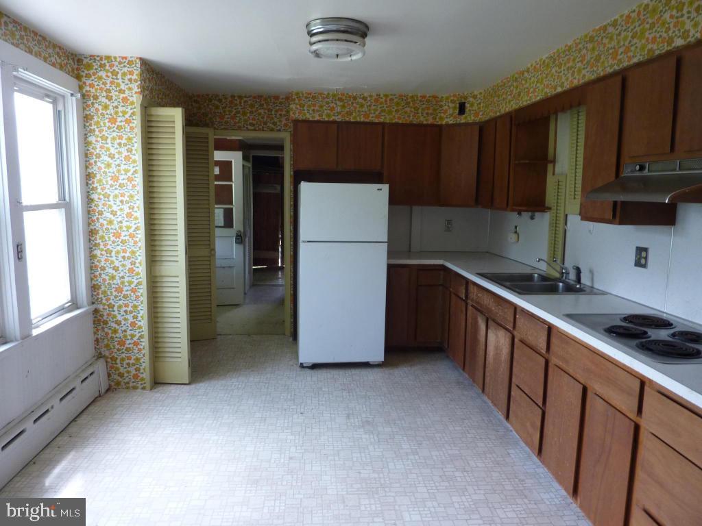 34 Maple Street Lititz, PA 17543 - Photo 14 of 29