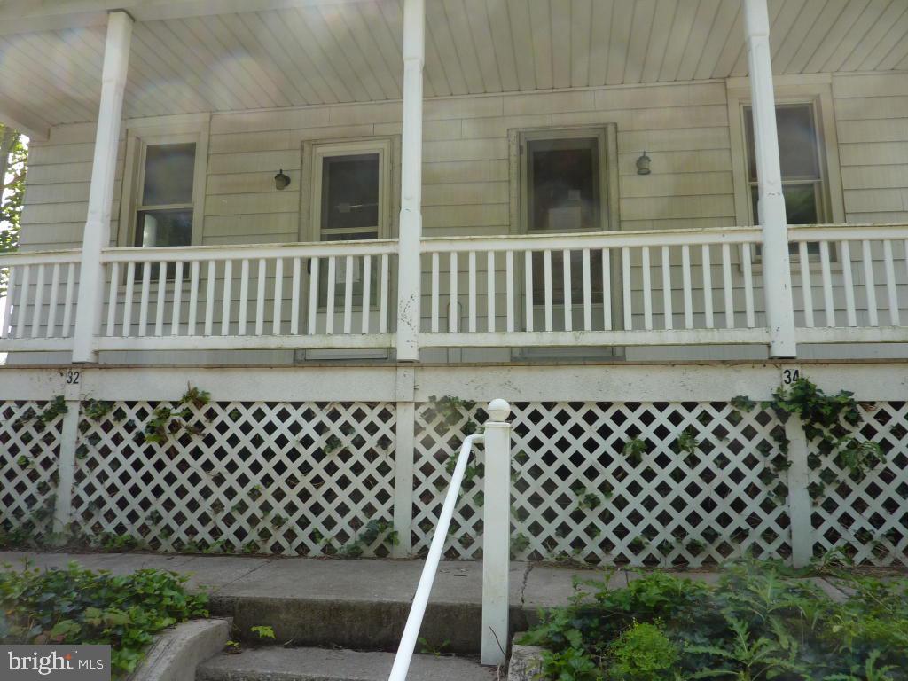 34 Maple Street Lititz, PA 17543 - Photo 5 of 29