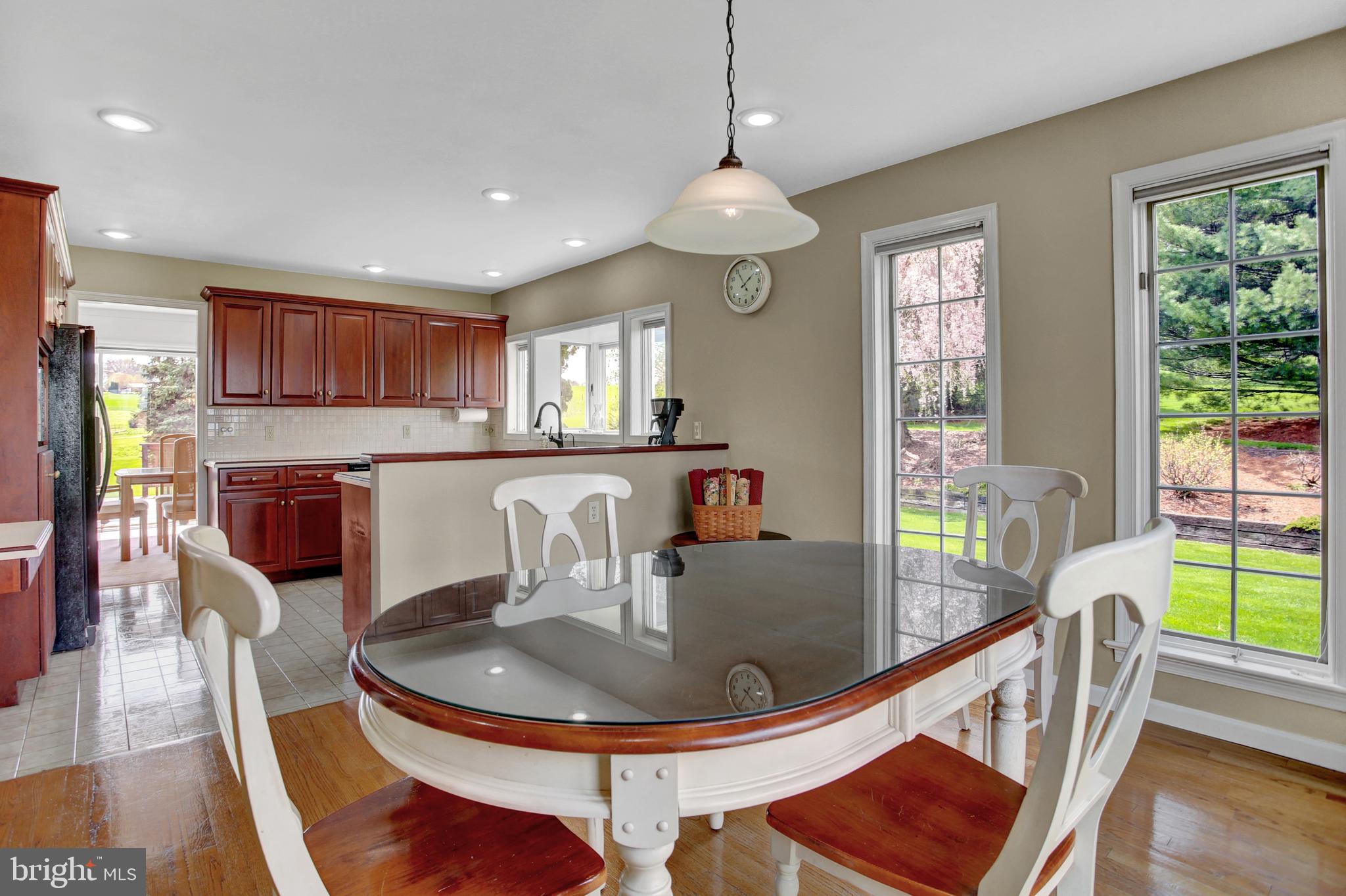 12 Strawberry Lane Lititz, PA 17543 - Photo 12 of 43 Dining