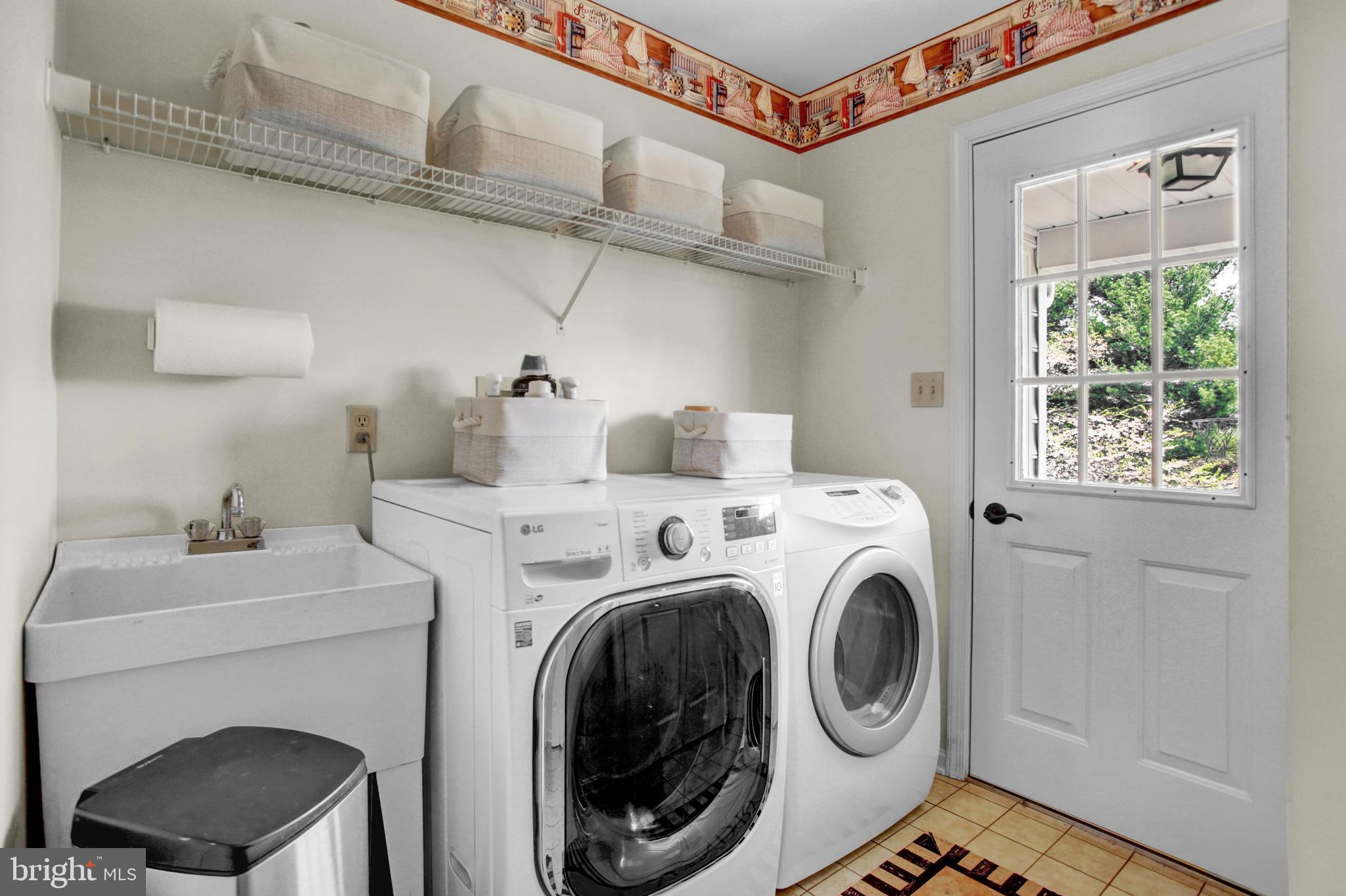 12 Strawberry Lane Lititz, PA 17543 - Photo 27 of 43 Laundry