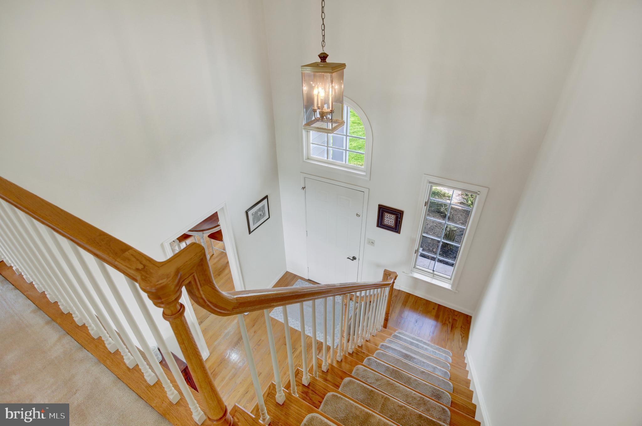 12 Strawberry Lane Lititz, PA 17543 - Photo 31 of 43 2nd floor landing