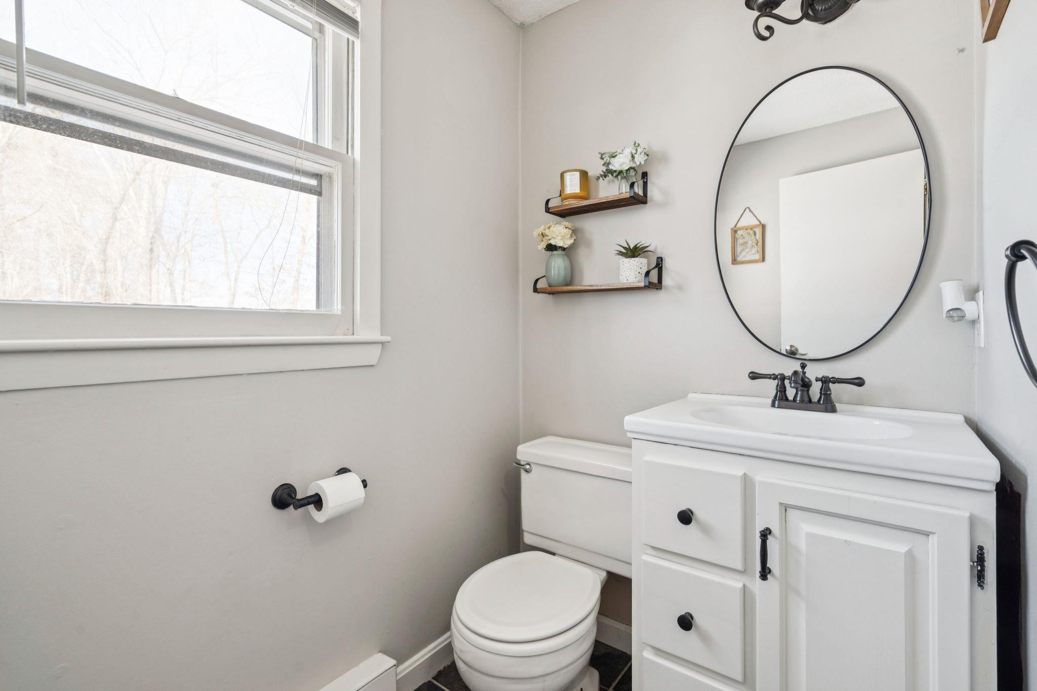 41 L Derryfield Road Derry, NH 03038 - Photo 14 of 24