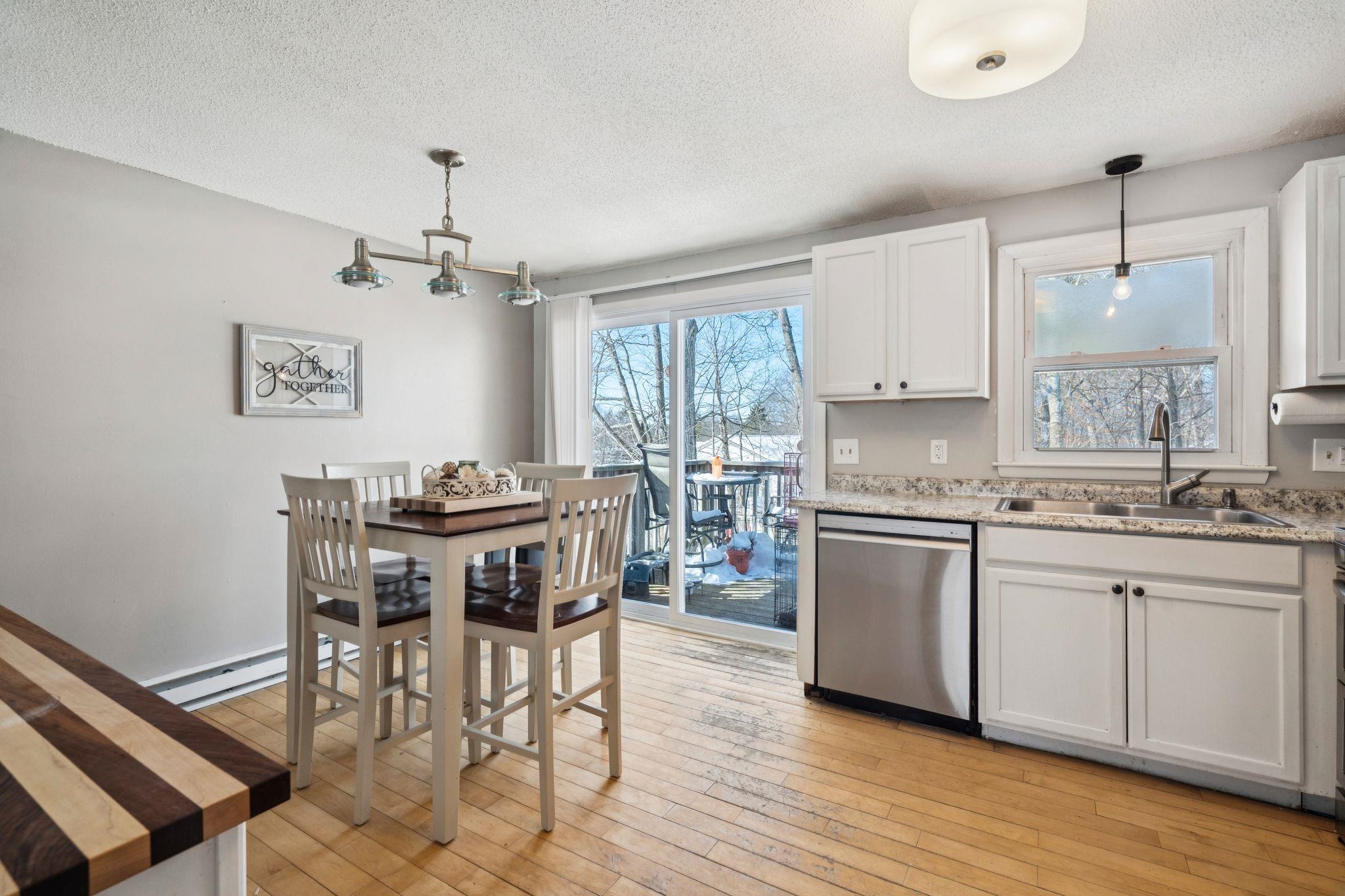 41 L Derryfield Road Derry, NH 03038 - Photo 5 of 24