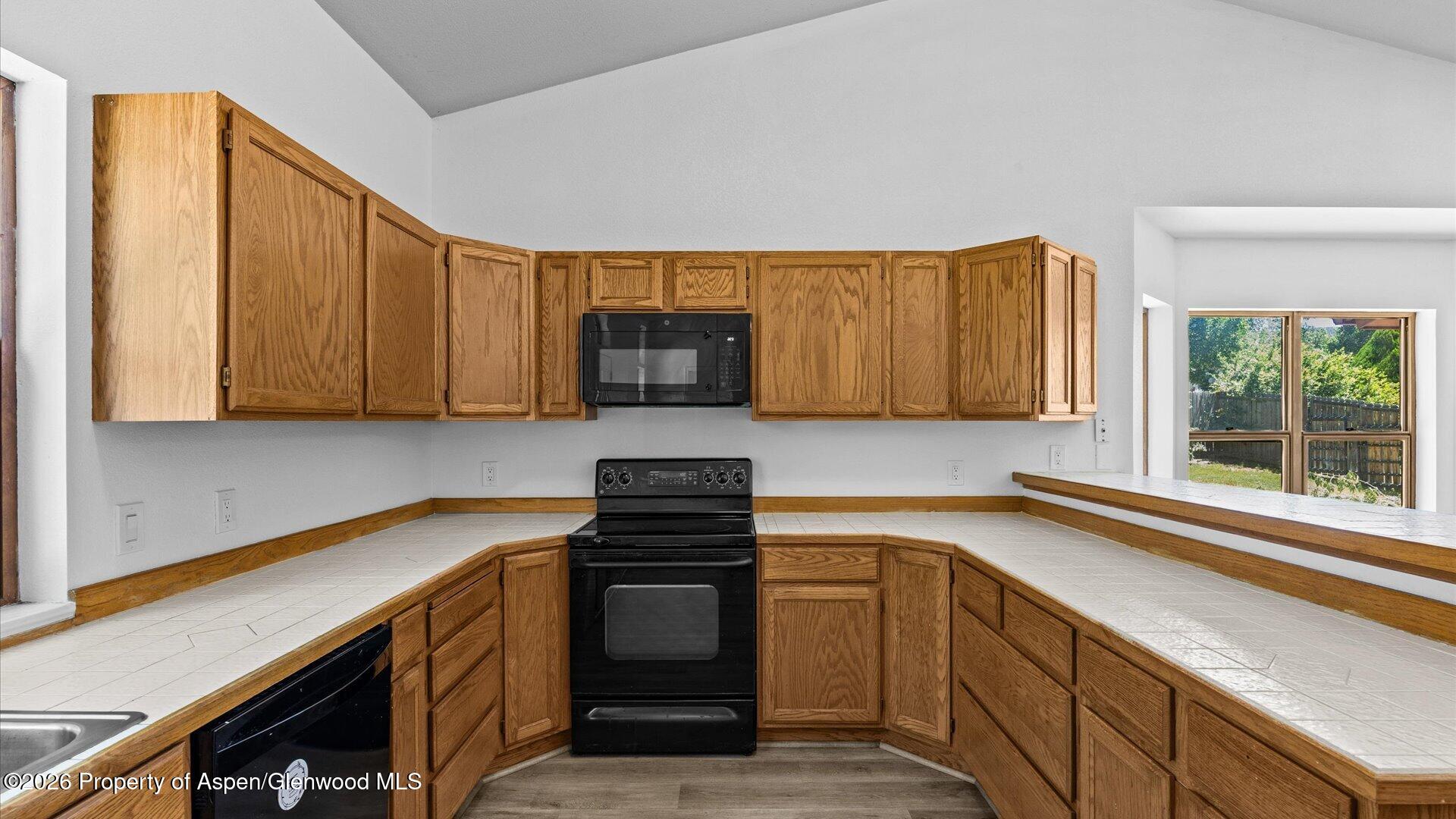 67 Holly Way Parachute, CO 81635 - Photo 13 of 32 18-67 Holly Way-18