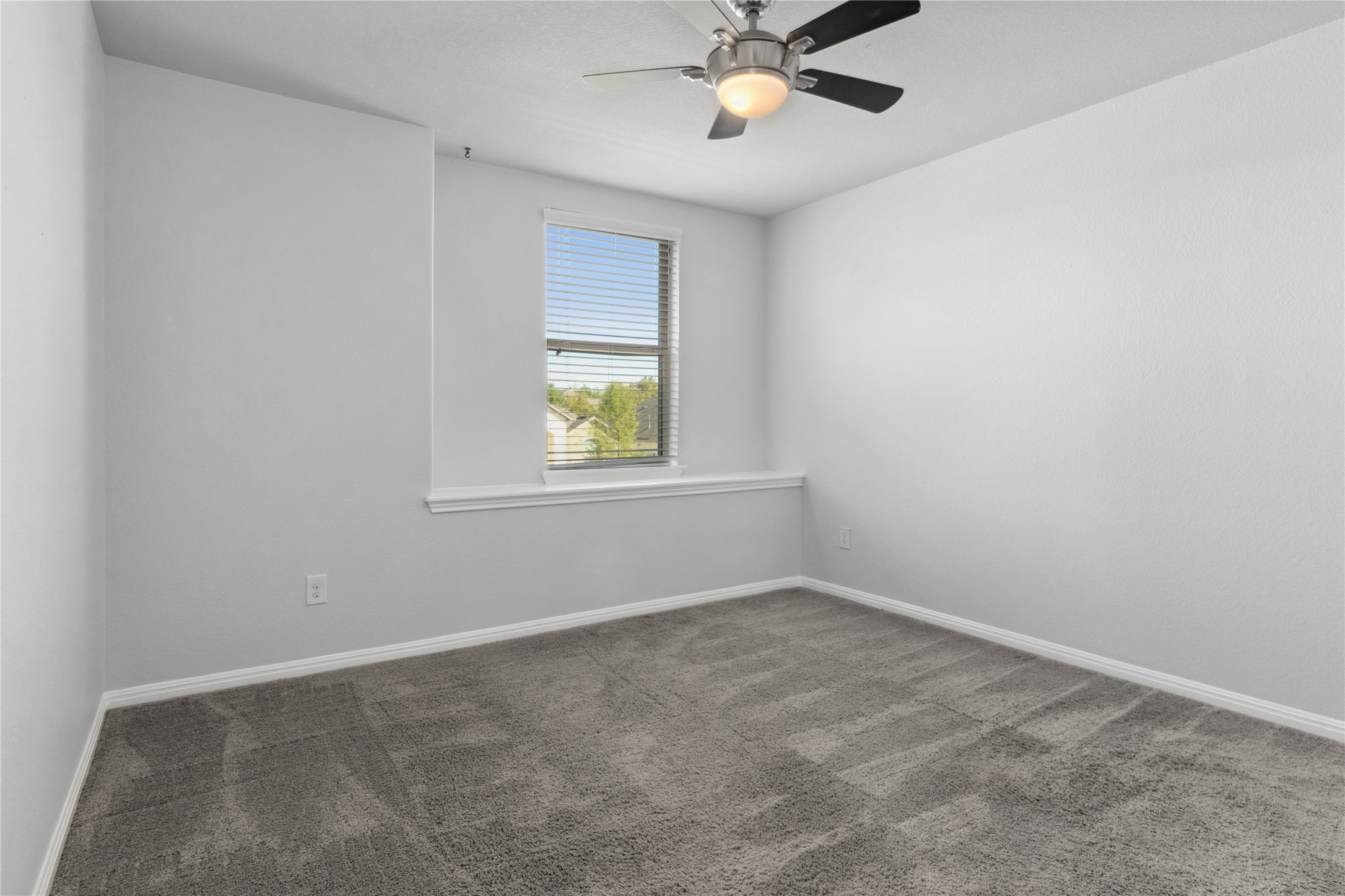 208 Callahan Lane Leander, TX 78641 - Photo 25 of 38