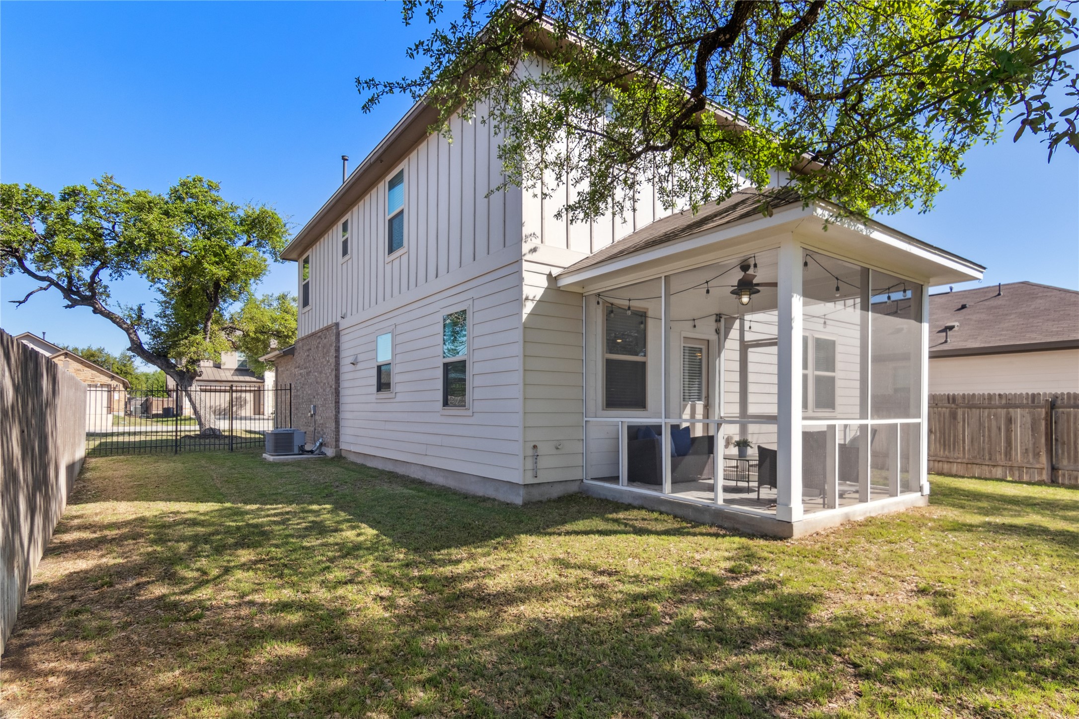 208 Callahan Lane Leander, TX 78641 - Photo 27 of 38