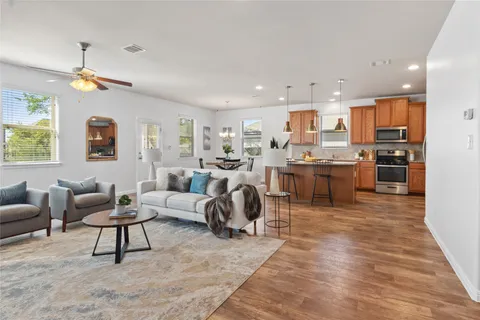 $379,900 | 208 Callahan Lane, Leander, TX 78641