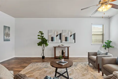 $379,900 | 208 Callahan Lane, Leander, TX 78641