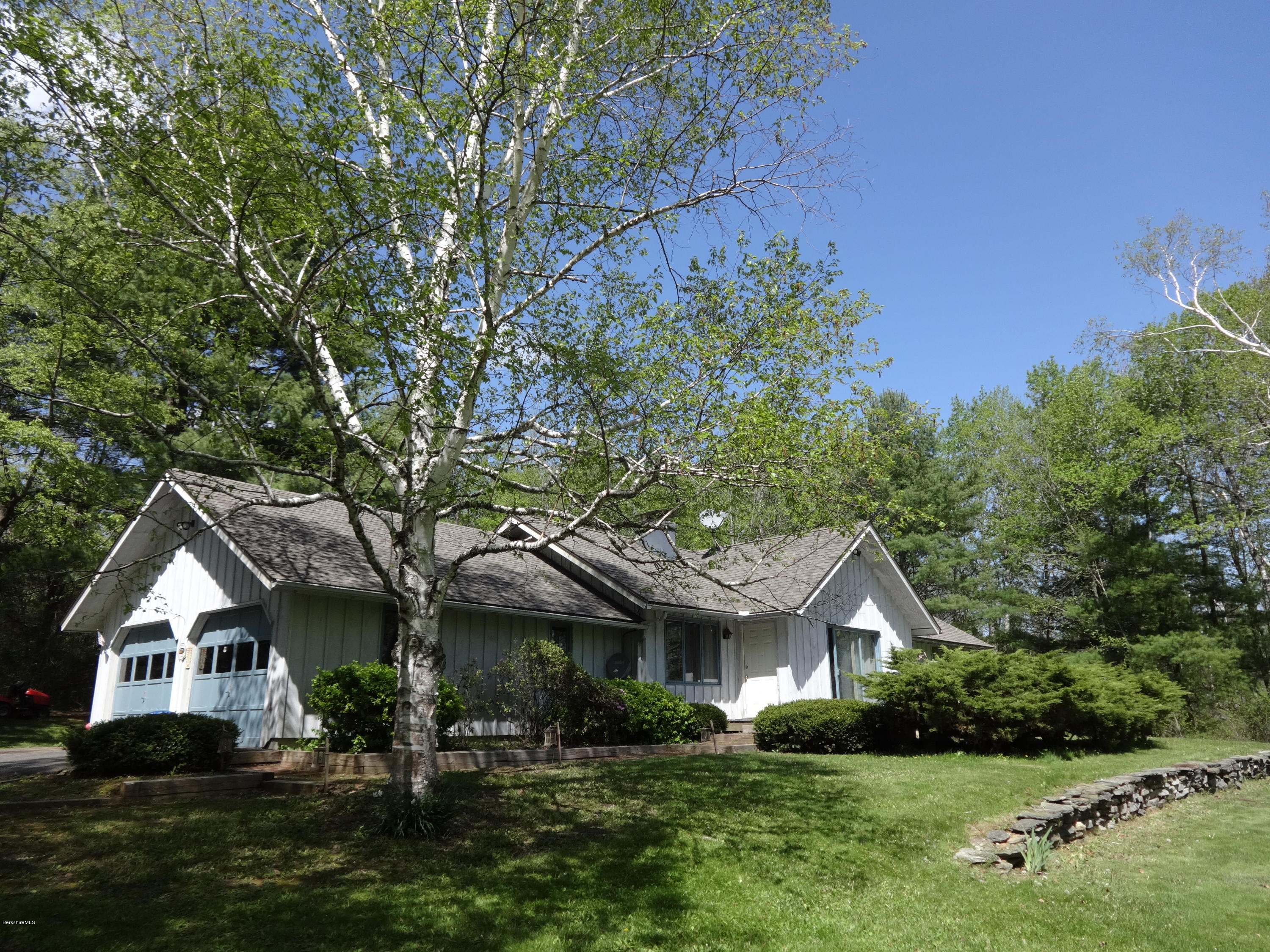 494 Tamarack Road Pittsfield, MA 01201 - Photo 1 of 47 Captivating Country Style In Town