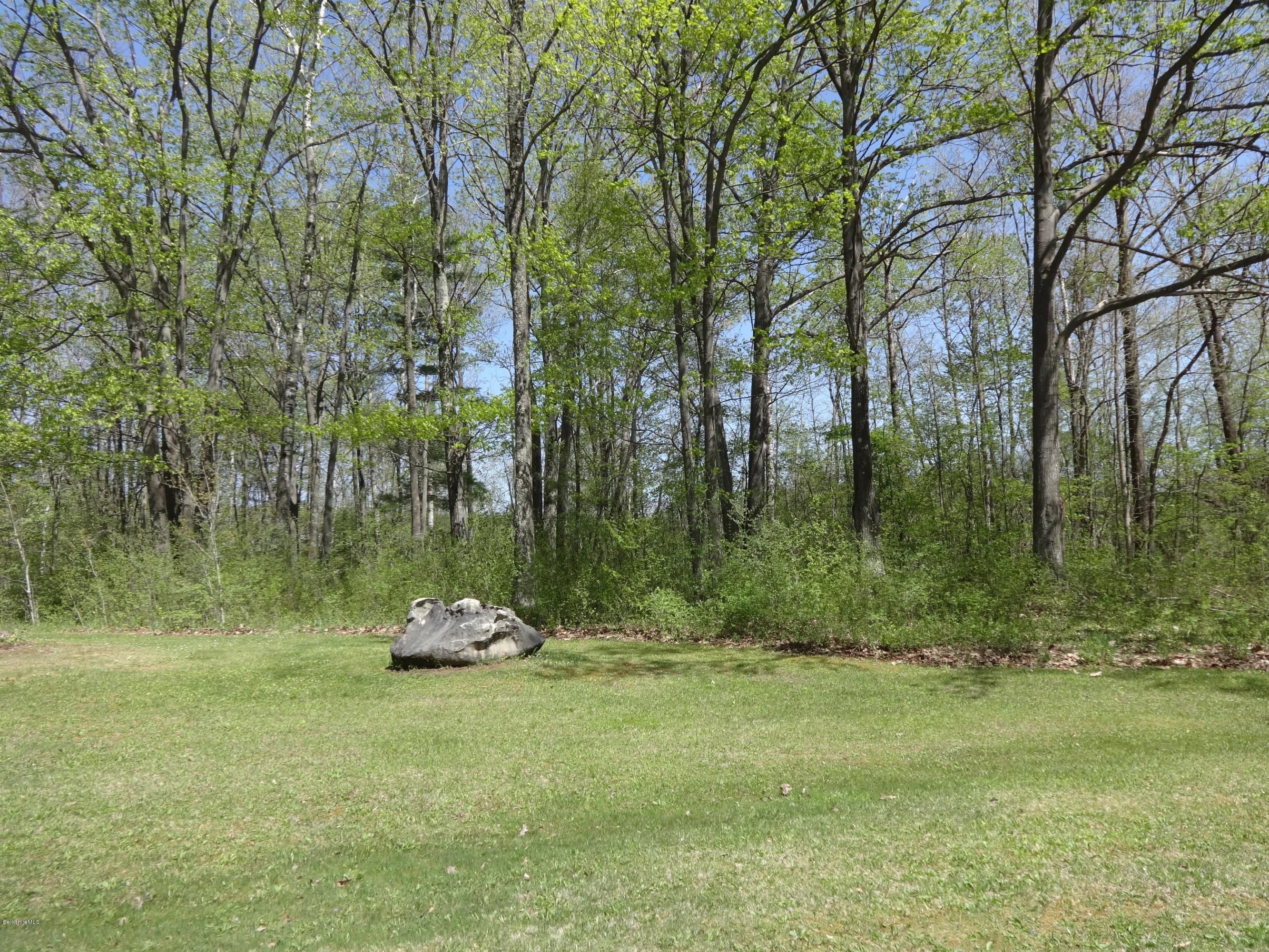 494 Tamarack Road Pittsfield, MA 01201 - Photo 22 of 47 042