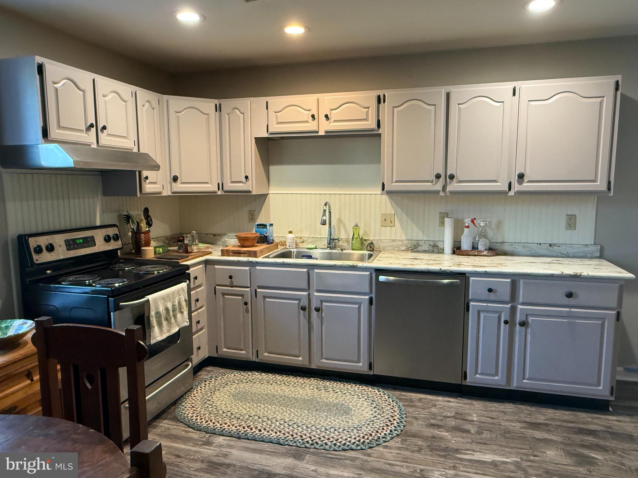 195 East Yellowbreeches Road Carlisle, PA 17015 - Photo 12 of 32