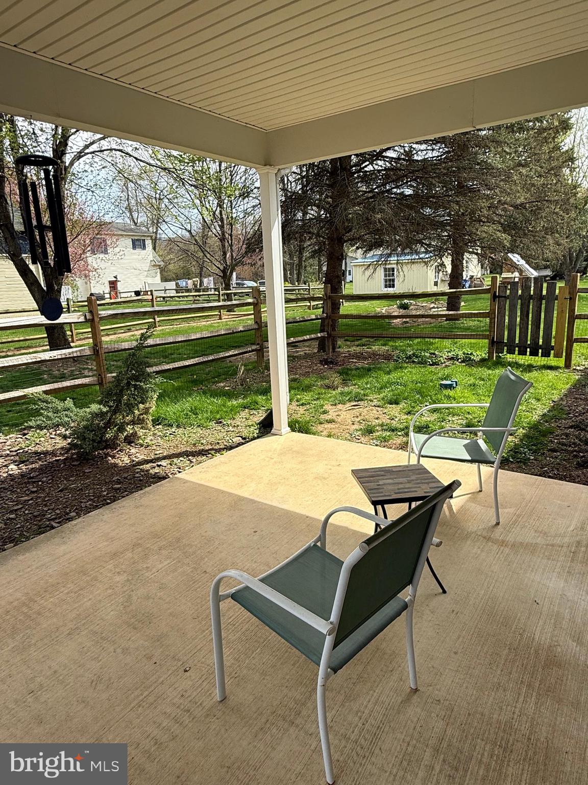 195 East Yellowbreeches Road Carlisle, PA 17015 - Photo 6 of 32