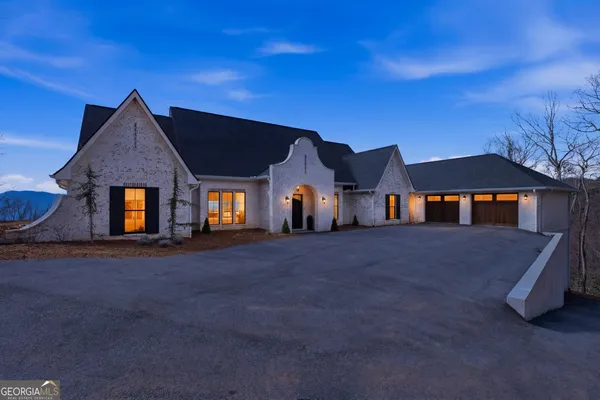 $2,300,000 | 58 Buttons Lane, Dillard, GA 30537