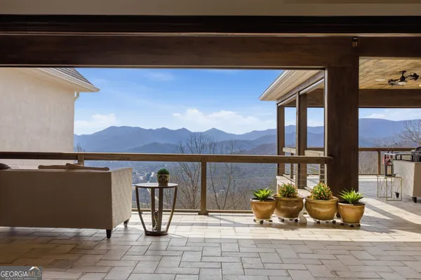 $2,300,000 | 58 Buttons Lane, Dillard, GA 30537