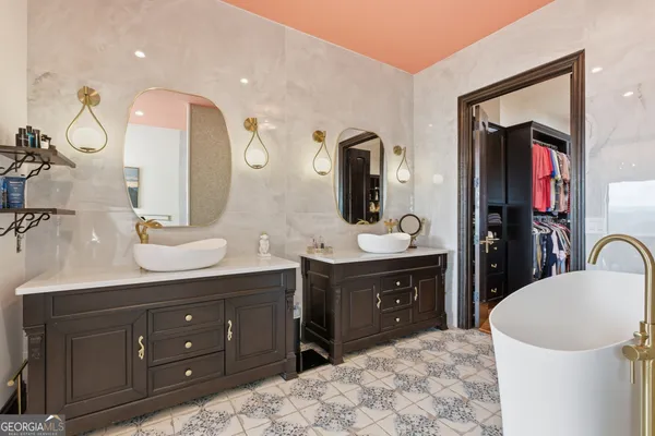 $2,300,000 | 58 Buttons Lane, Dillard, GA 30537