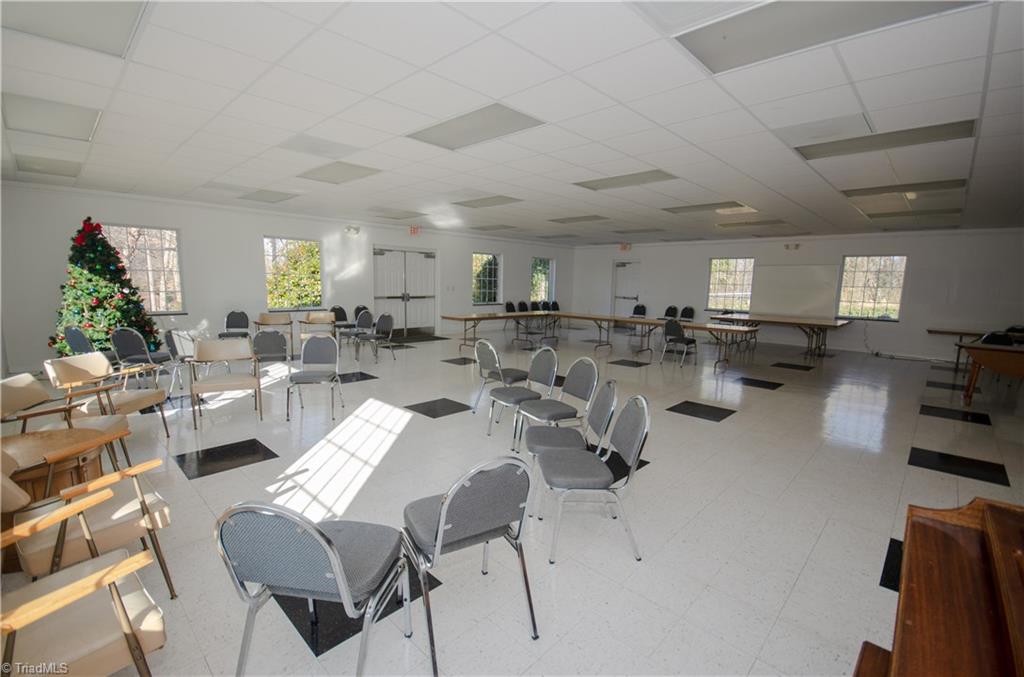 3151 Reynolda Road Winston-Salem, NC 27106 - Photo 17 of 30 Gallery Image 17