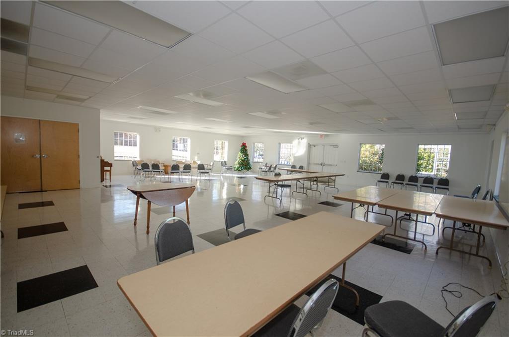 3151 Reynolda Road Winston-Salem, NC 27106 - Photo 19 of 30 Gallery Image 19
