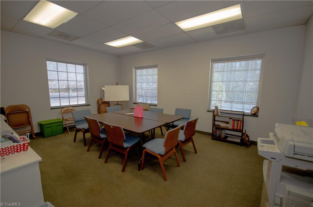3151 Reynolda Road Winston-Salem, NC 27106 - Photo 8 of 30 Gallery Image 8