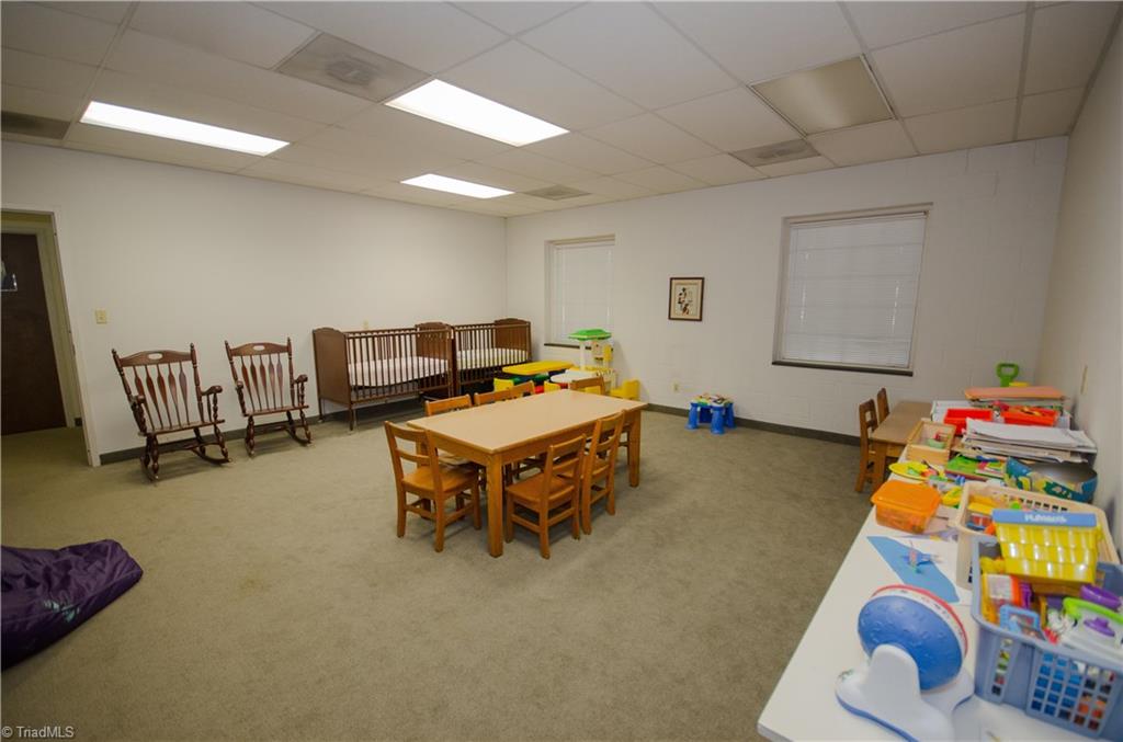 3151 Reynolda Road Winston-Salem, NC 27106 - Photo 9 of 30 Gallery Image 9