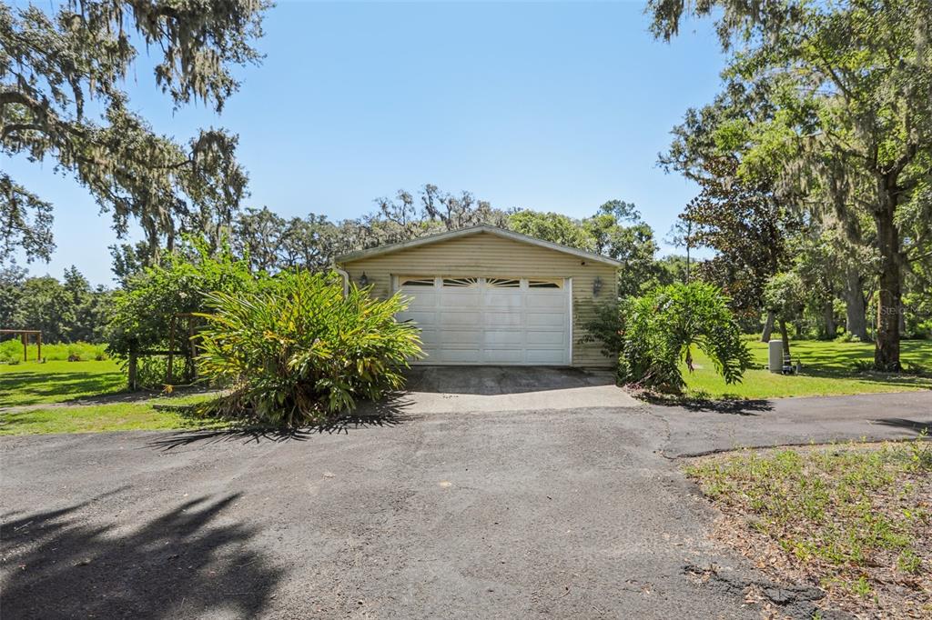 29235 Bayhead Road Dade City, FL 33523 - Photo 68 of 71