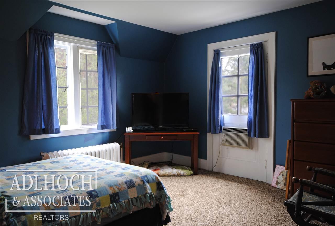1328 Berkshire Road Grosse Pointe, MI 48230 - Photo 22 of 27