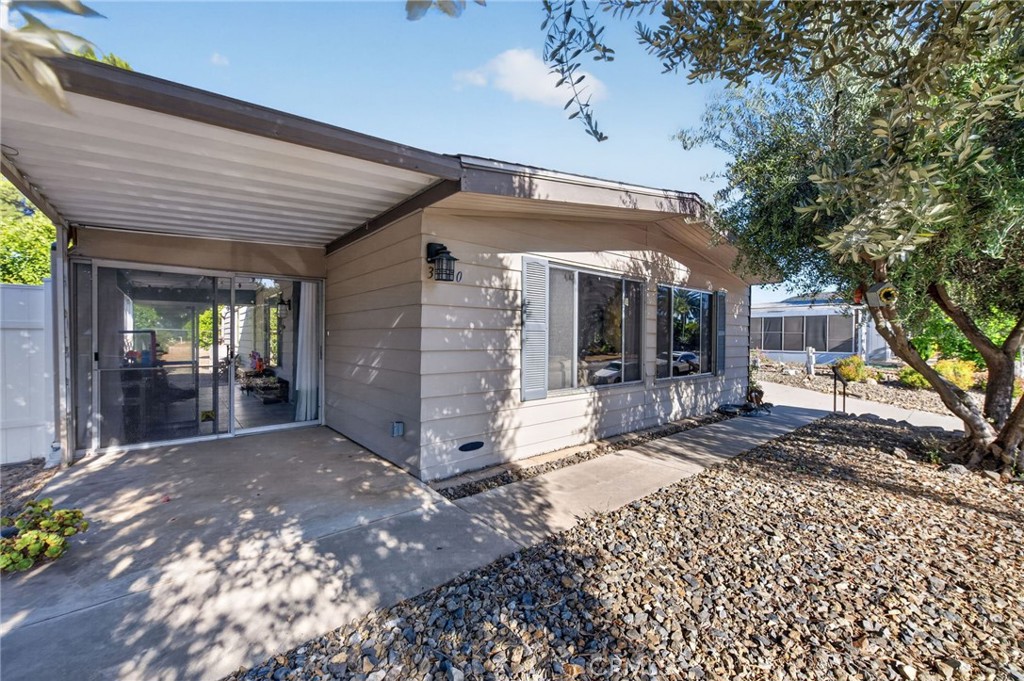 33710 The Farm Road Wildomar, CA 92595 - Photo 3 of 62
