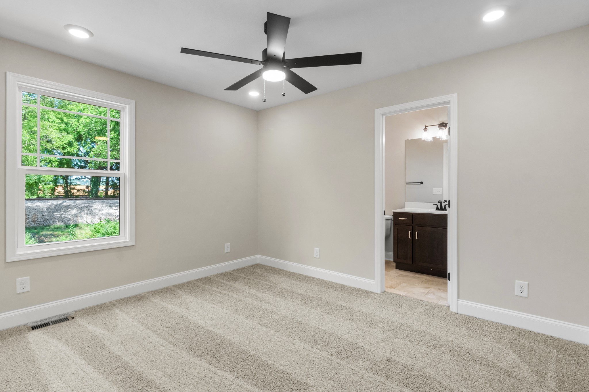 2622 Burch Road Clarksville, TN 37042 - Photo 15 of 26
