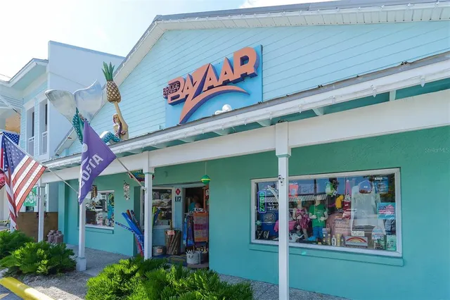 $2,000 | 5911 39th Avenue West, Bradenton, FL 34209