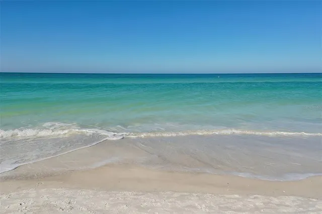 $2,000 | 5911 39th Avenue West, Bradenton, FL 34209