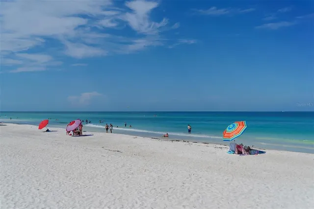 $2,000 | 5911 39th Avenue West, Bradenton, FL 34209