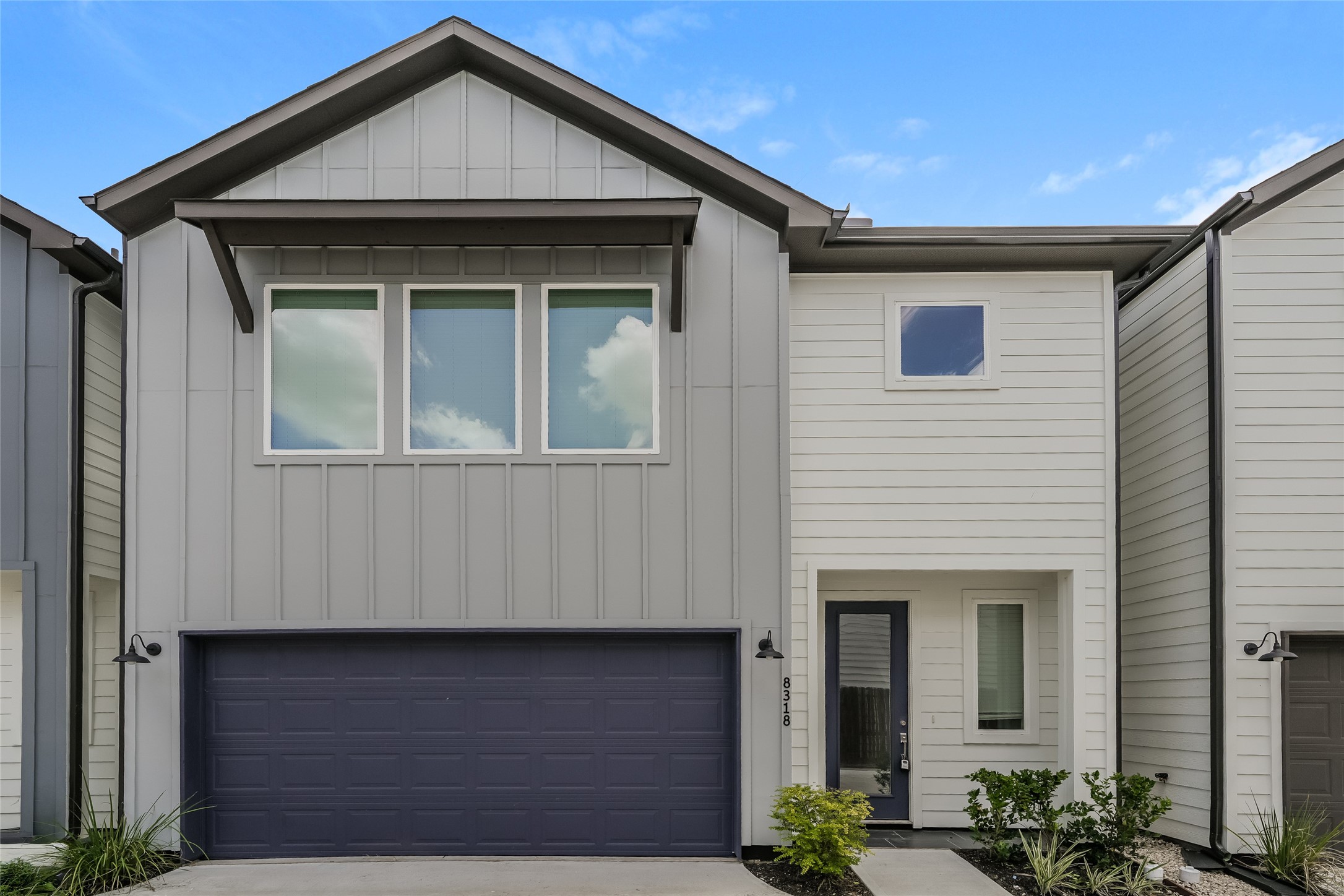 8318 Curry Road Houston, TX 77093 - Photo 1 of 15 Front exterior