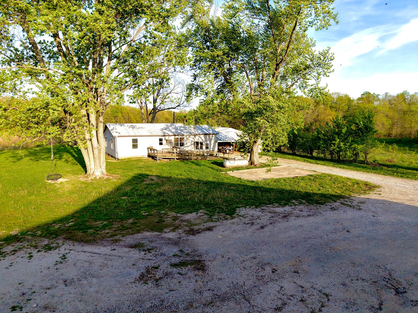 0 North 1900th Street Mount Carmel, IL 62863 - Photo 15 of 50 a view of a yard with plants and large trees