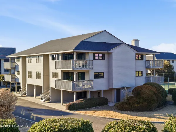 $1,215,000 | 2315 North Lumina Avenue, Unit E, Wrightsville Beach, NC 28480