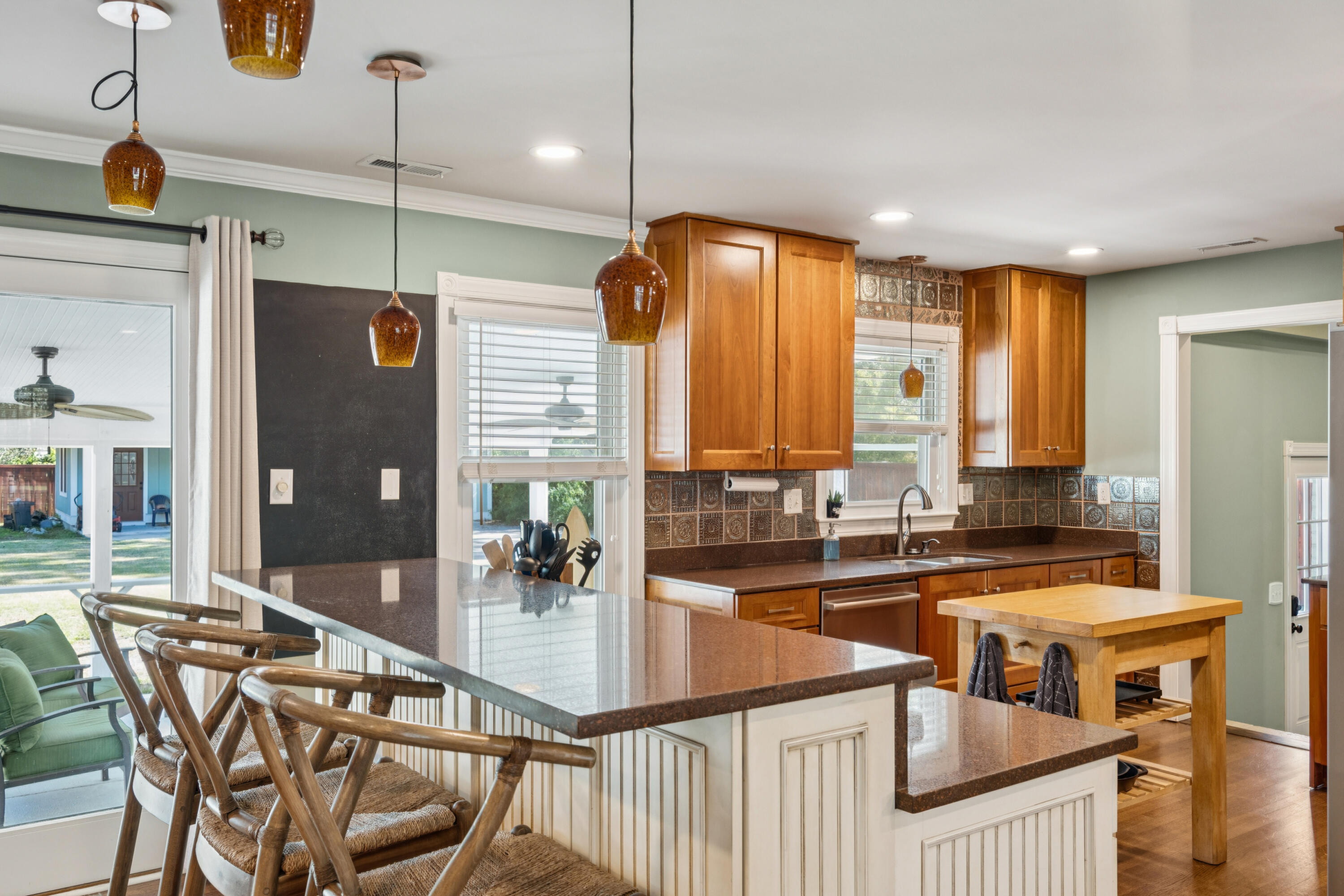 762 Swanson Avenue Charleston, SC 29412 - Photo 19 of 75 762SwansonAve-KeenEyeMarketing-018