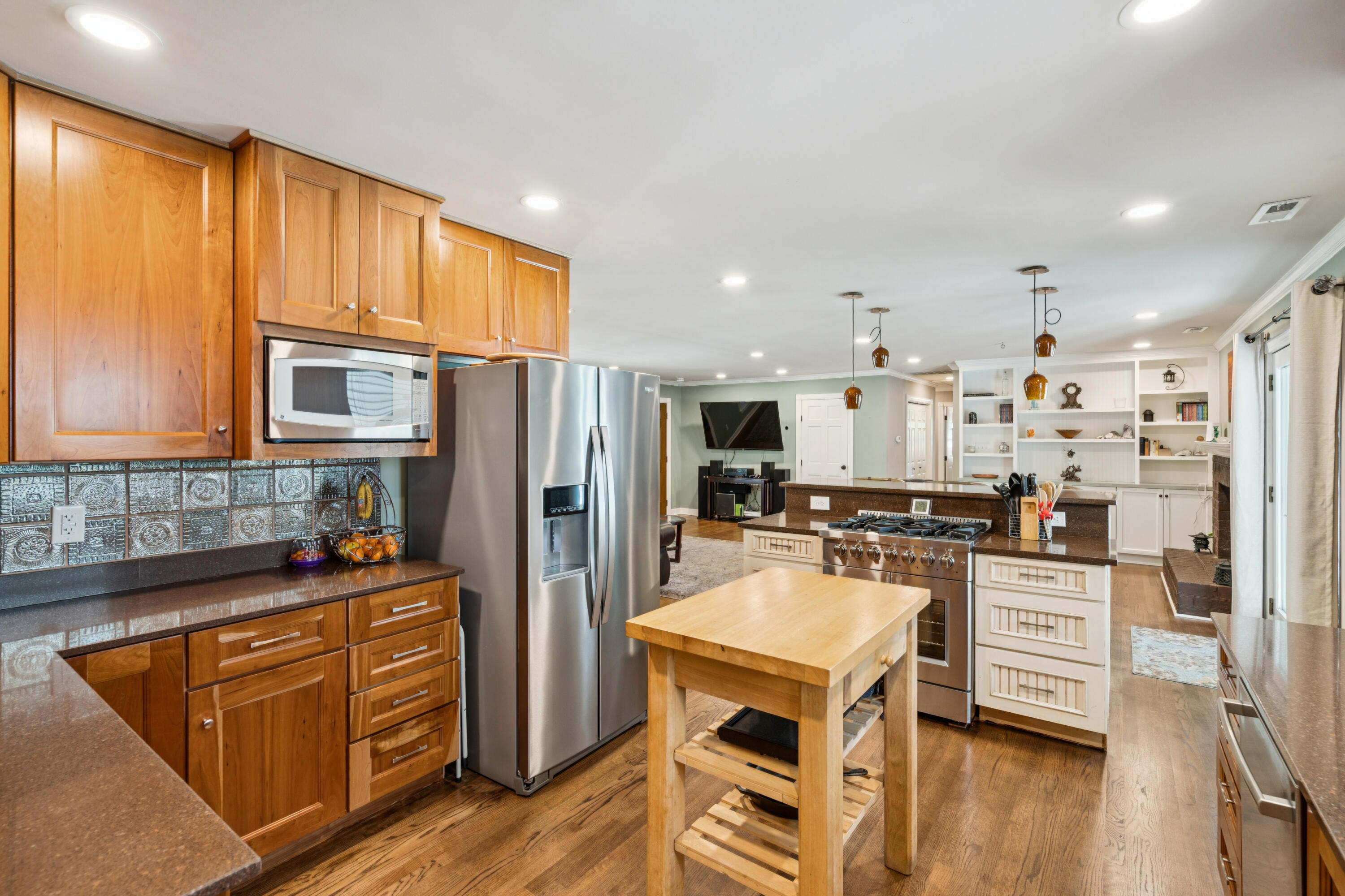 762 Swanson Avenue Charleston, SC 29412 - Photo 27 of 75 762SwansonAve-KeenEyeMarketing-026