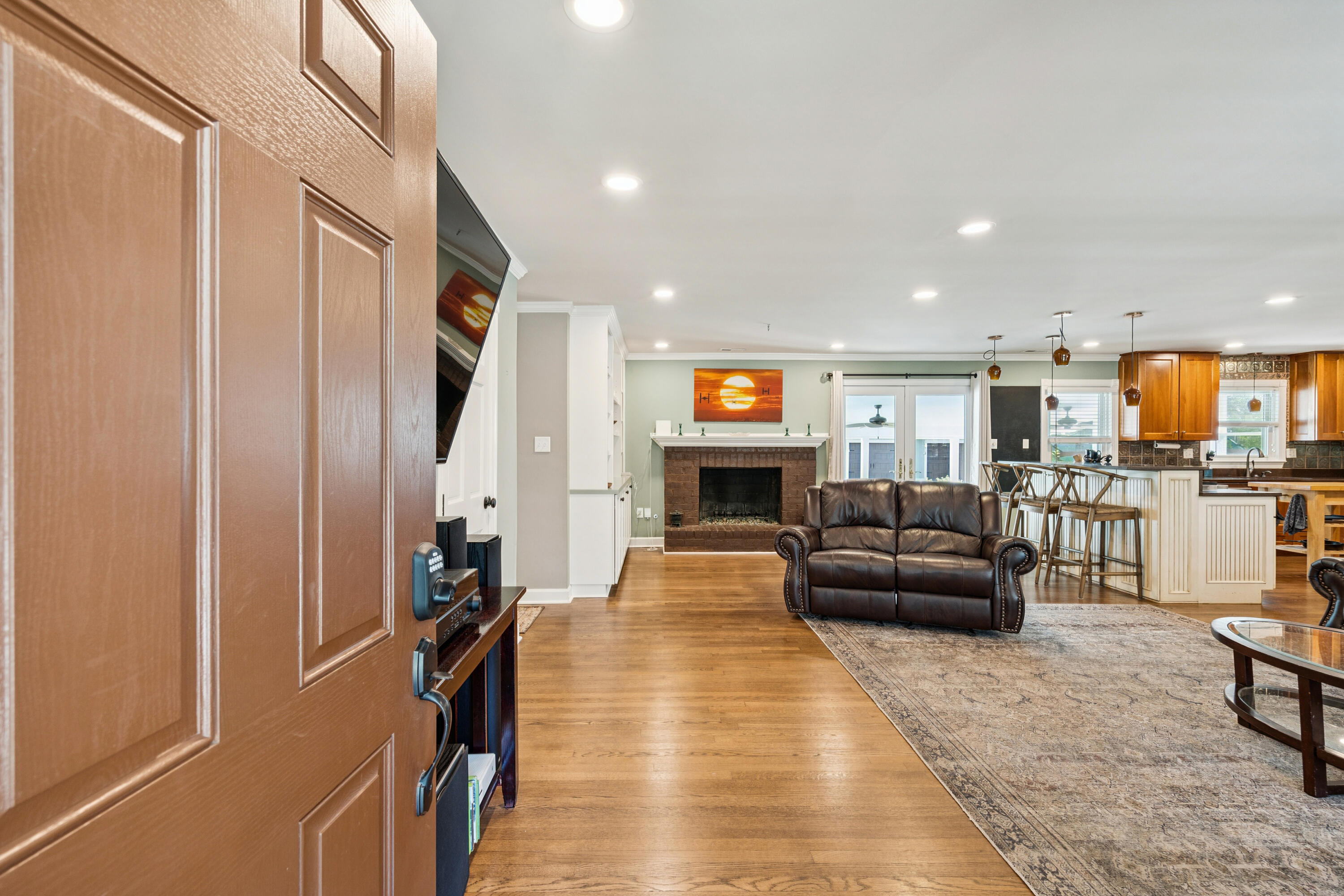 762 Swanson Avenue Charleston, SC 29412 - Photo 3 of 75 762SwansonAve-KeenEyeMarketing-010