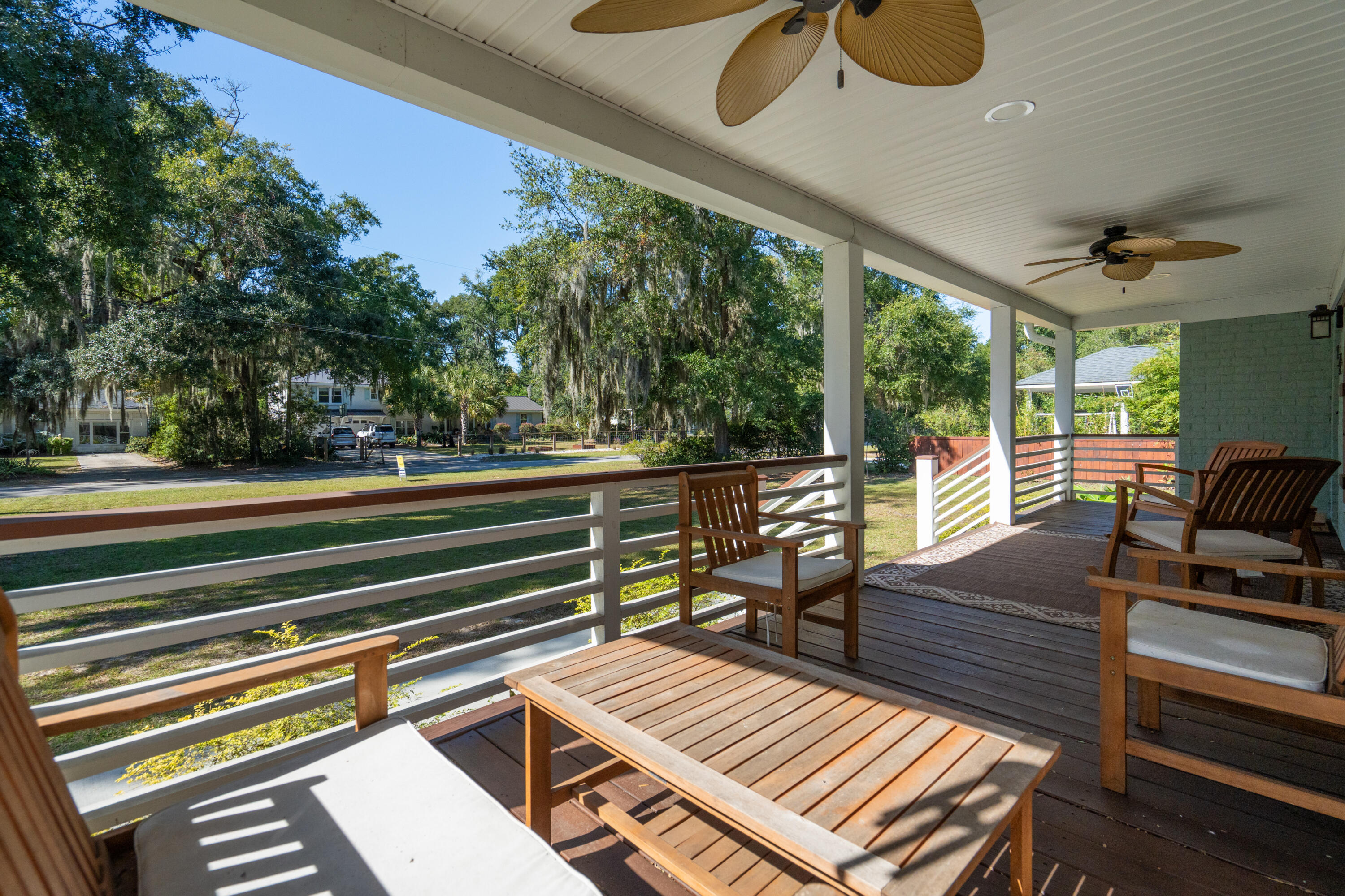 762 Swanson Avenue Charleston, SC 29412 - Photo 5 of 75 762SwansonAve-KeenEyeMarketing-008