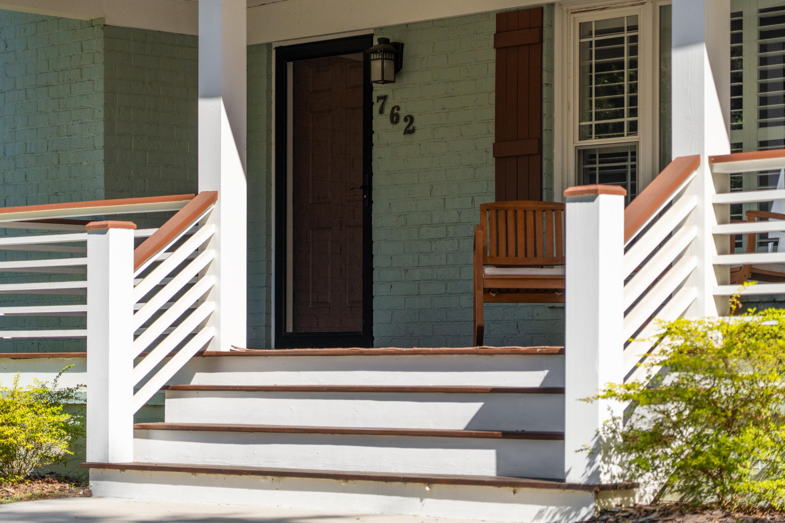 762 Swanson Avenue Charleston, SC 29412 - Photo 8 of 75 762SwansonAve-KeenEyeMarketing-005