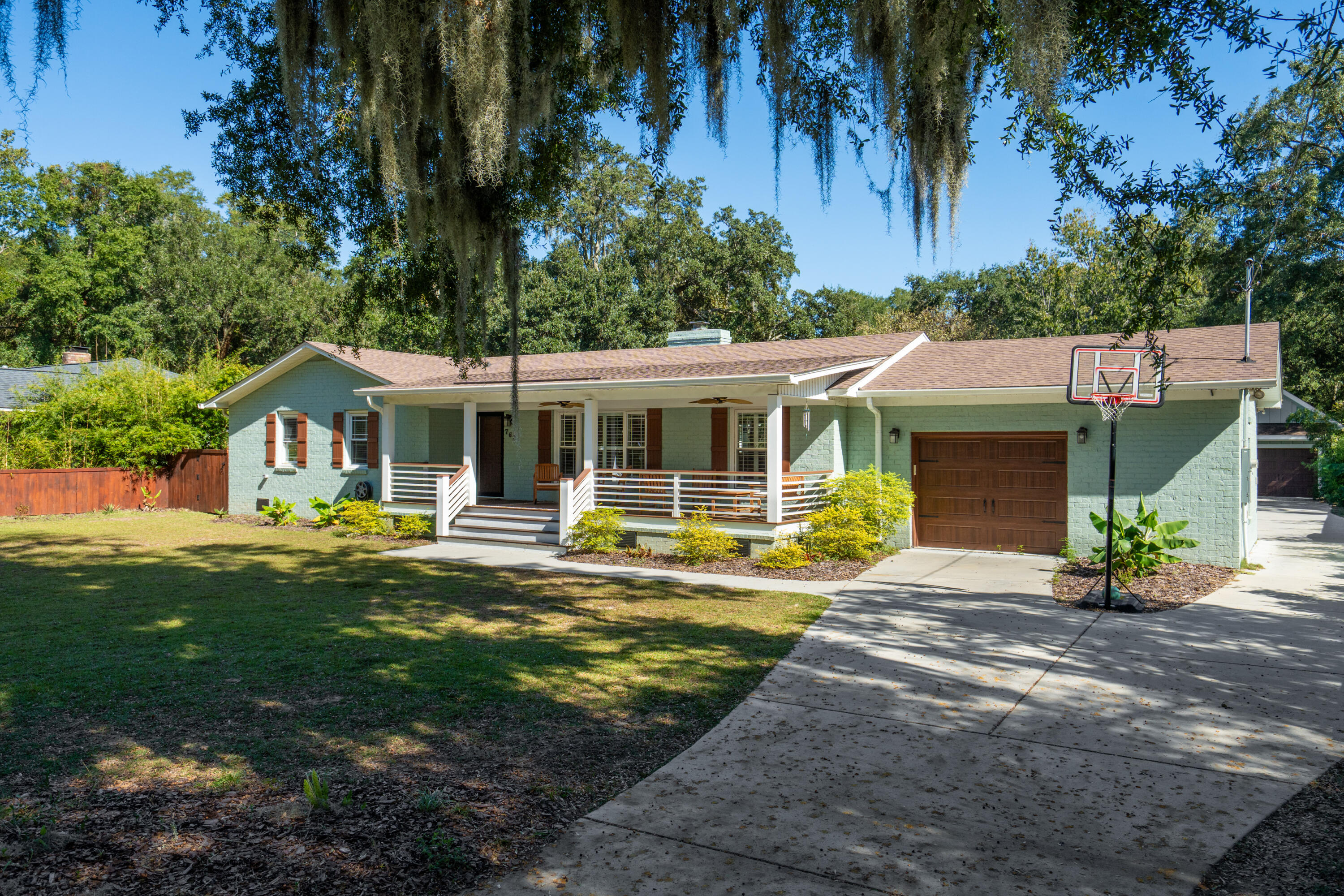 762 Swanson Avenue Charleston, SC 29412 - Photo 10 of 75 762SwansonAve-KeenEyeMarketing-003