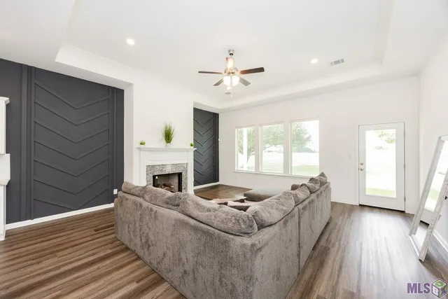 $380,000 | 58870 April Lane, Plaquemine, LA 70764