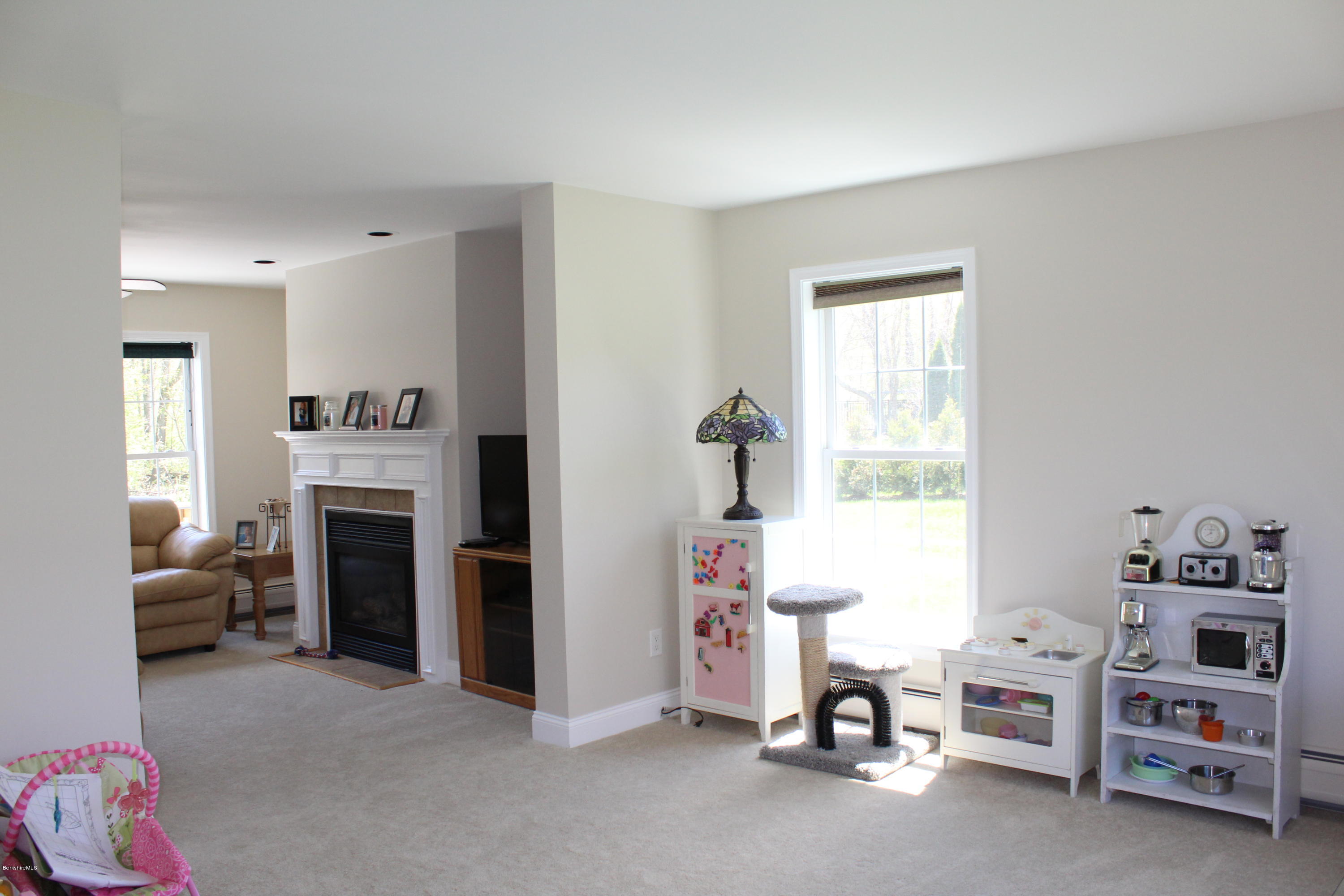 141 Balance Rock Road Lanesborough, MA 01237 - Photo 9 of 32 Den
