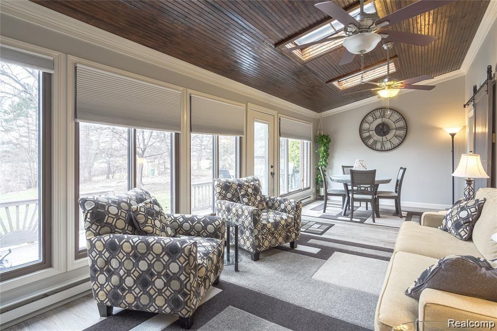 2810 Sandhurst Rochester Hills, MI 48307 - Photo 20 of 33