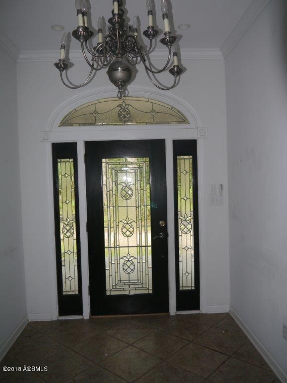 7609 Patterson Road Beaufort, SC 29906 - Photo 16 of 34 FOYER