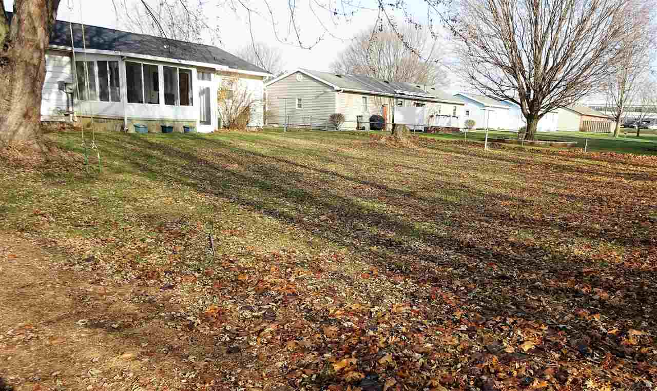 801 West Fortna Drive Rochester, IN 46975 - Photo 32 of 33
