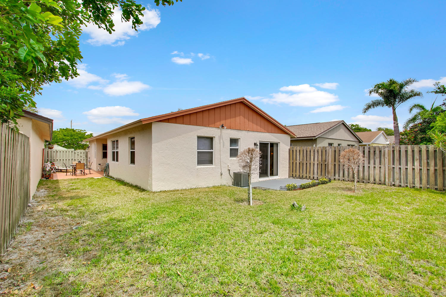 141 East Riverside Drive, Unit 31 Jupiter, FL 33469 - Photo 19 of 19 141 E Riverside Dr Jupiter FL-large-019-